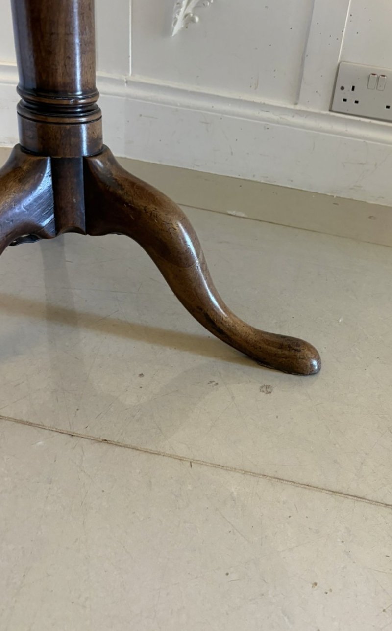 Antique Georgian 18th Century Figured Mahogany Circular Tilt Top Lamp Table - Image 8